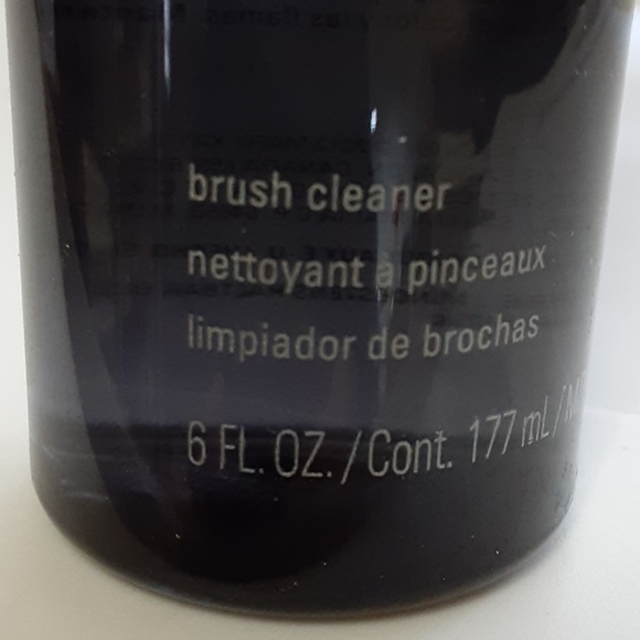 Mary Kay brush cleaner - Picture 2 of 2